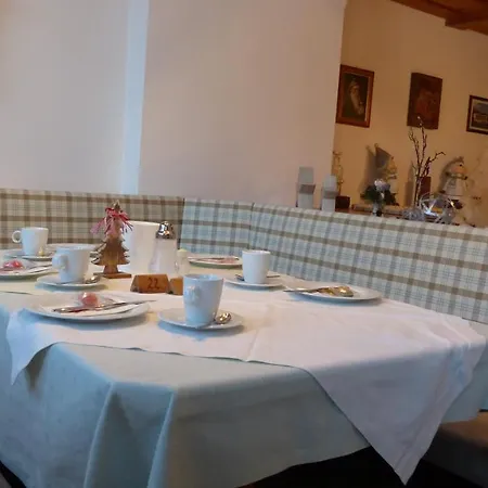 Guest house Gastehaus Alpenland